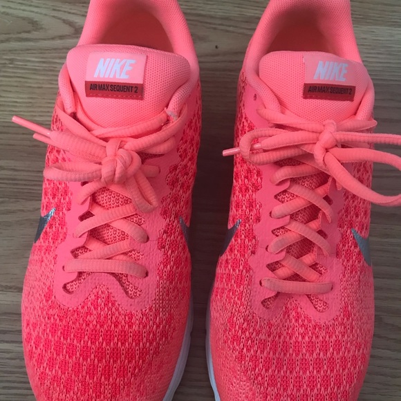Nike Shoes - Nike Air Max Sequent 2